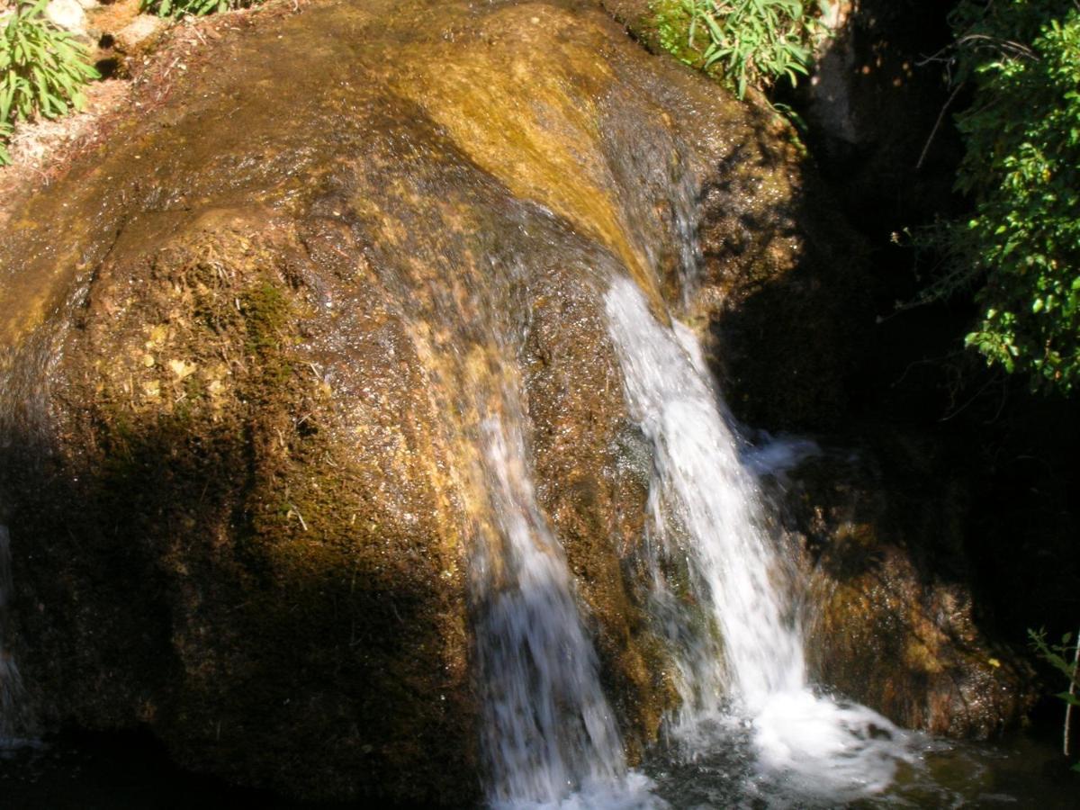 Cabanas De Javalambre Camarena de la Sierra Kültér fotó